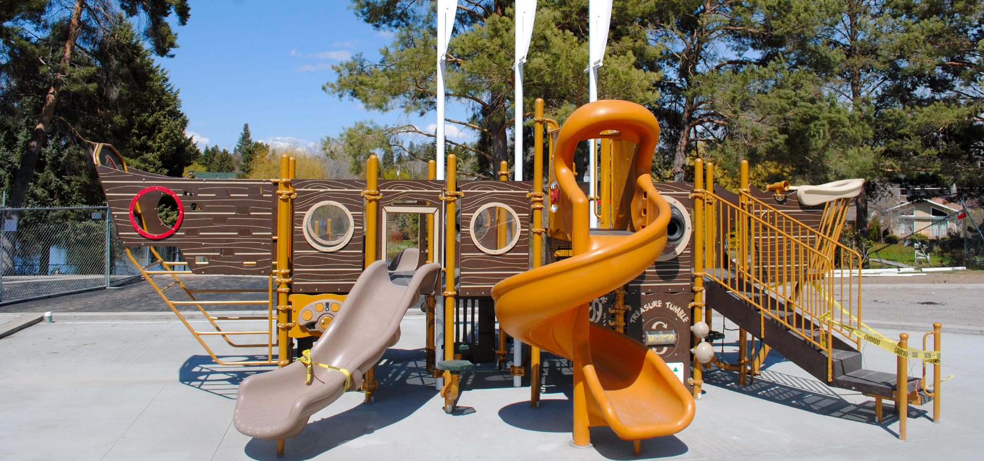 Columbia-Park-Playground-in-Bend