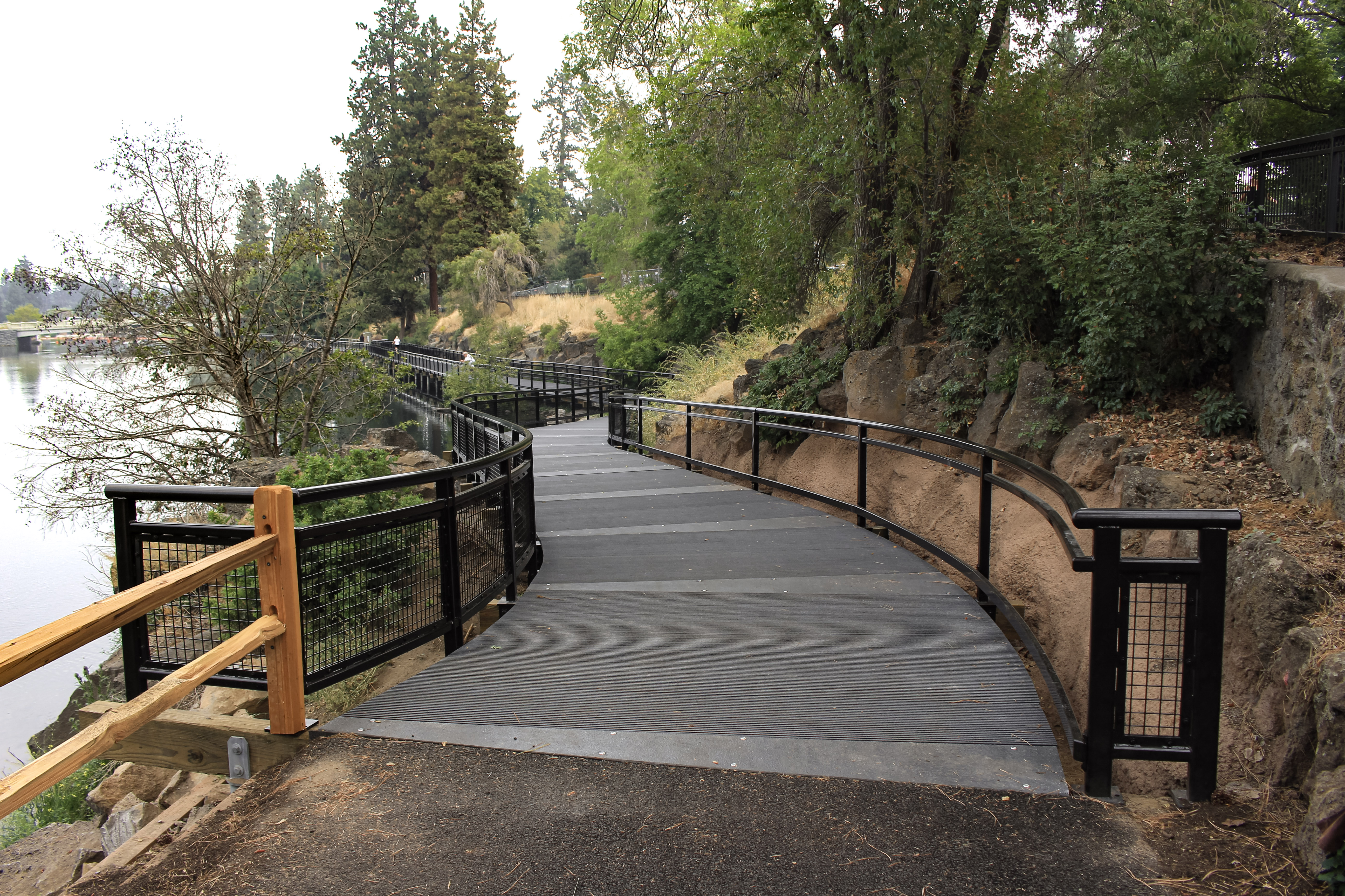 the boardwalk at coyner point in drake park