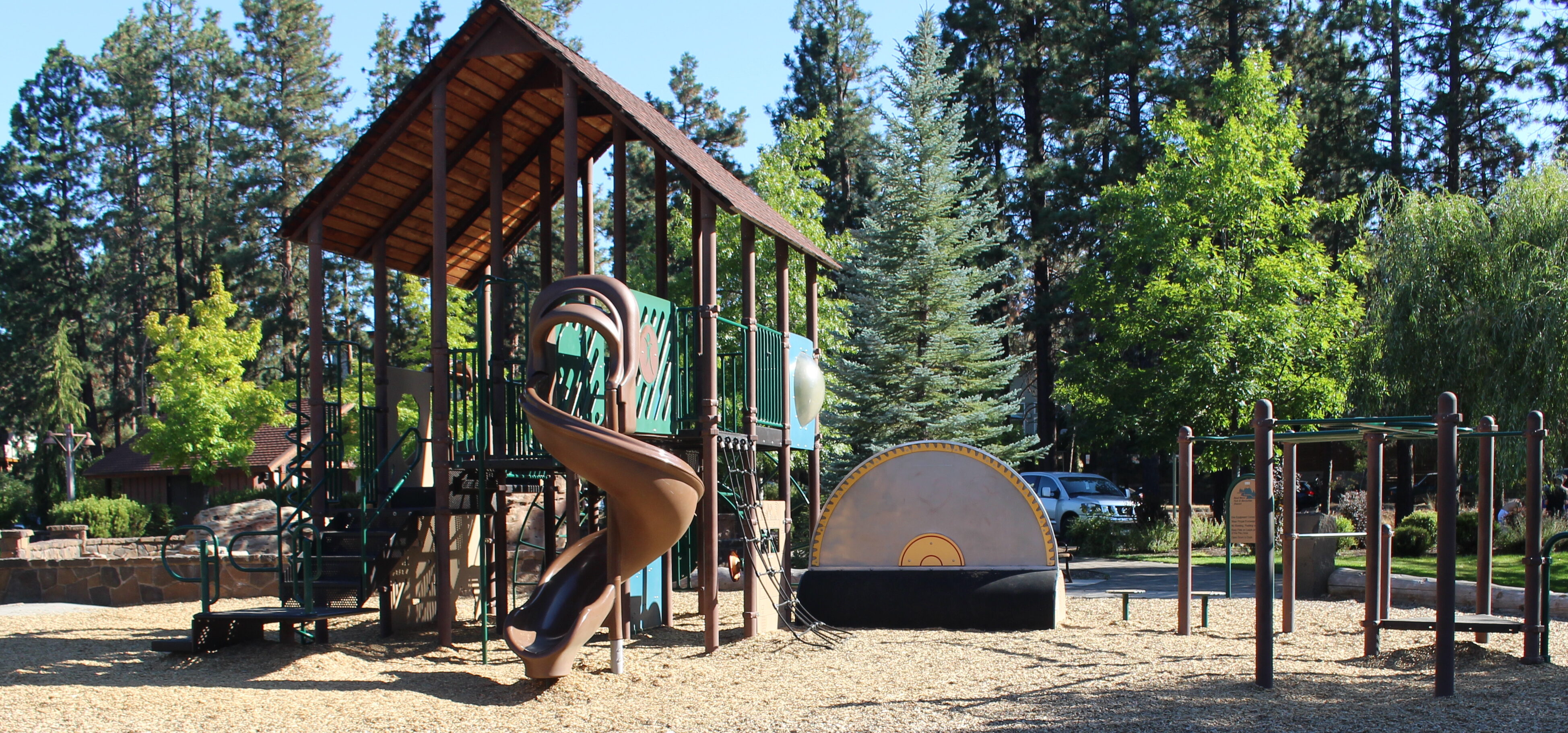 the Farewell Bend Park playground area.