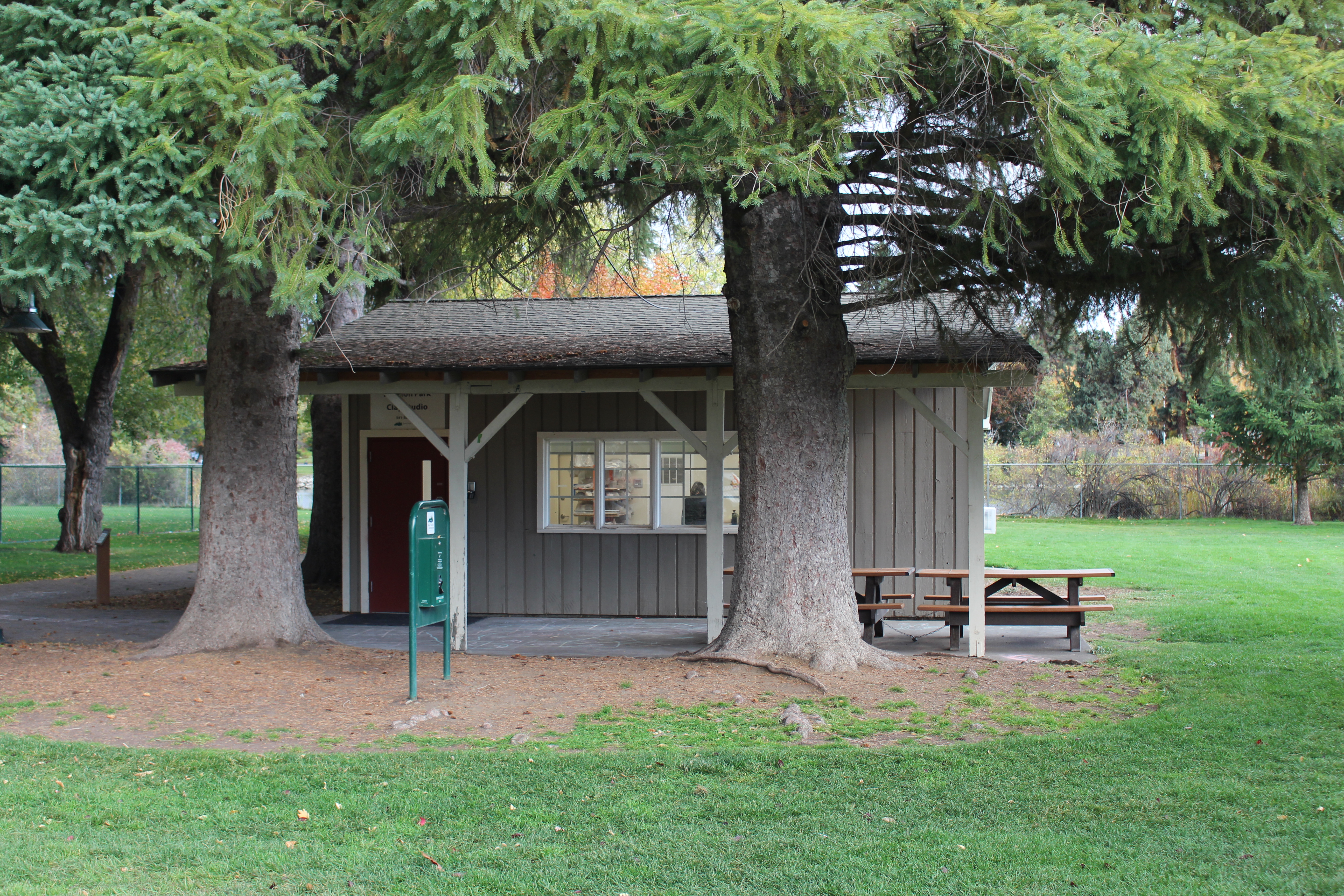 the hobby hut at harmon park