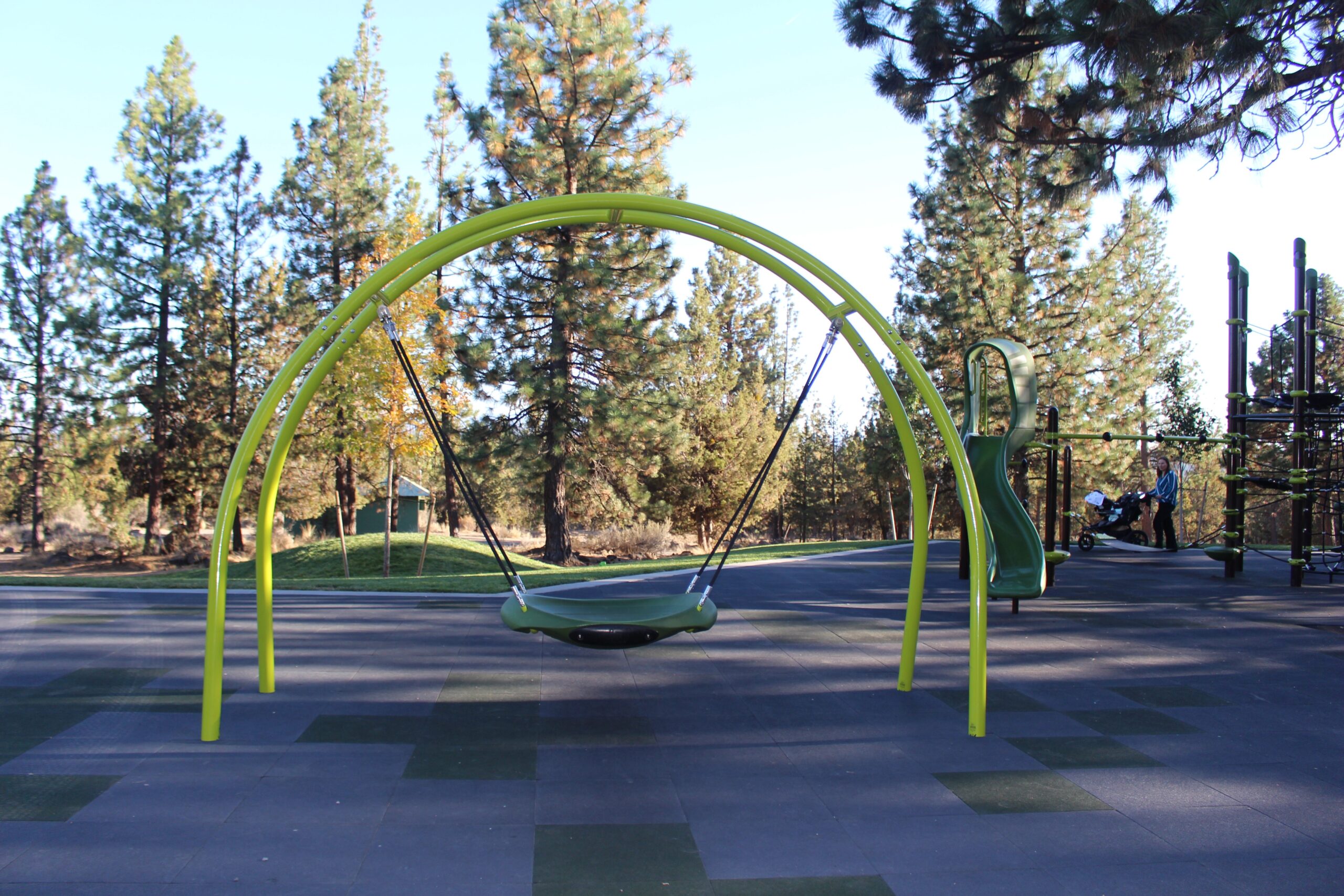 Hillside Park swing