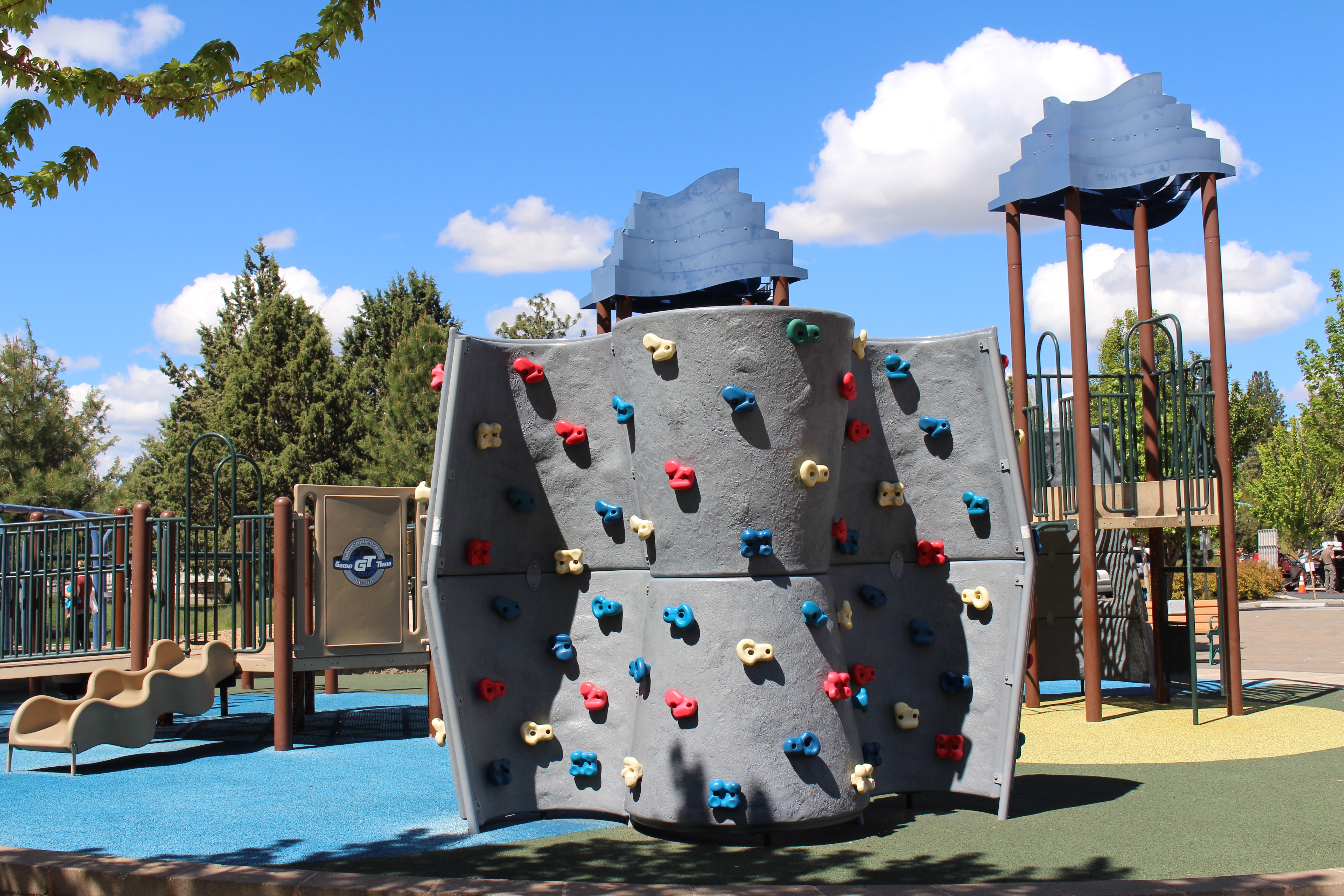 the playground climbing wall at larkspur park