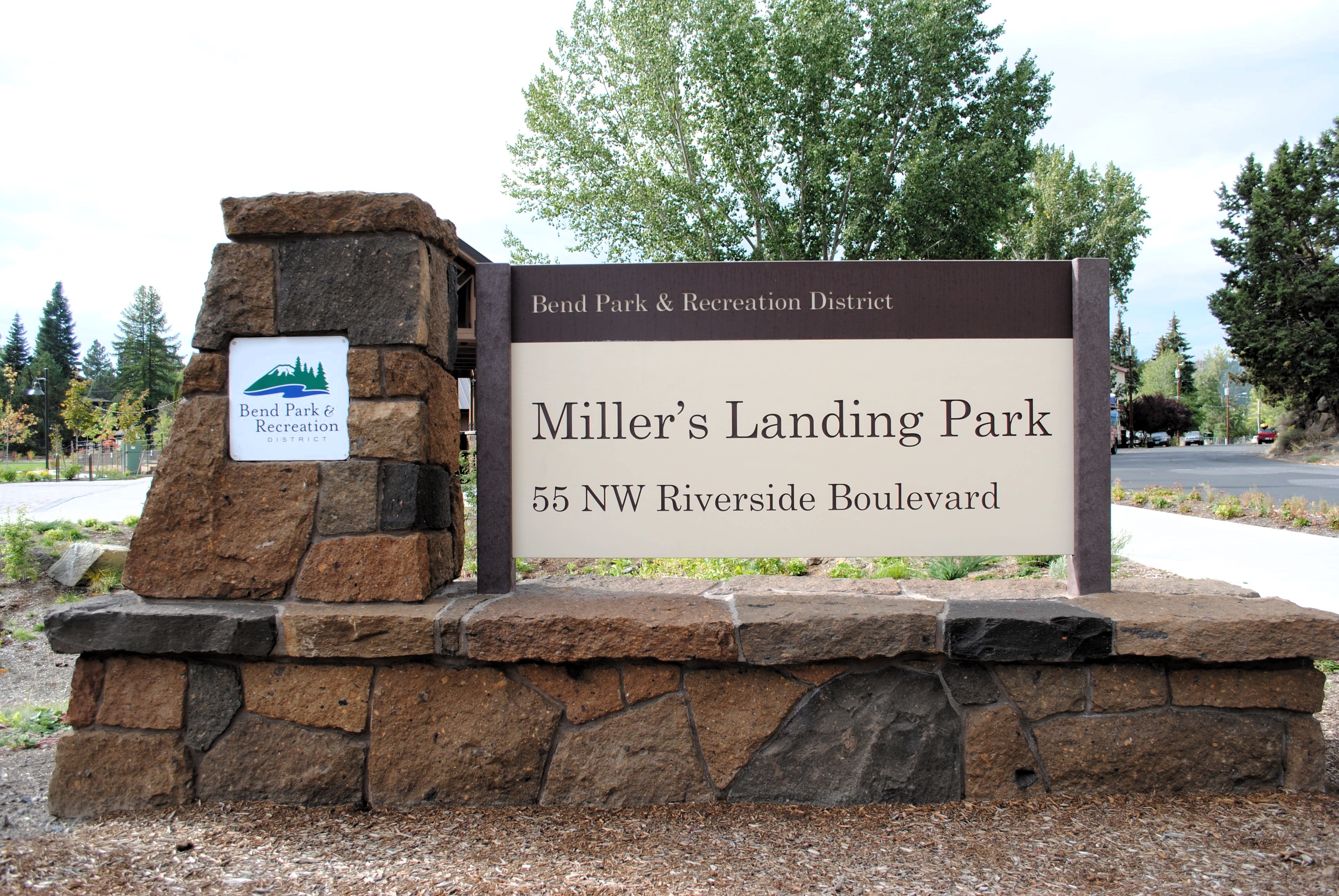 THe entry sign at millers landing