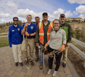 BPRD Employee River Clean Up