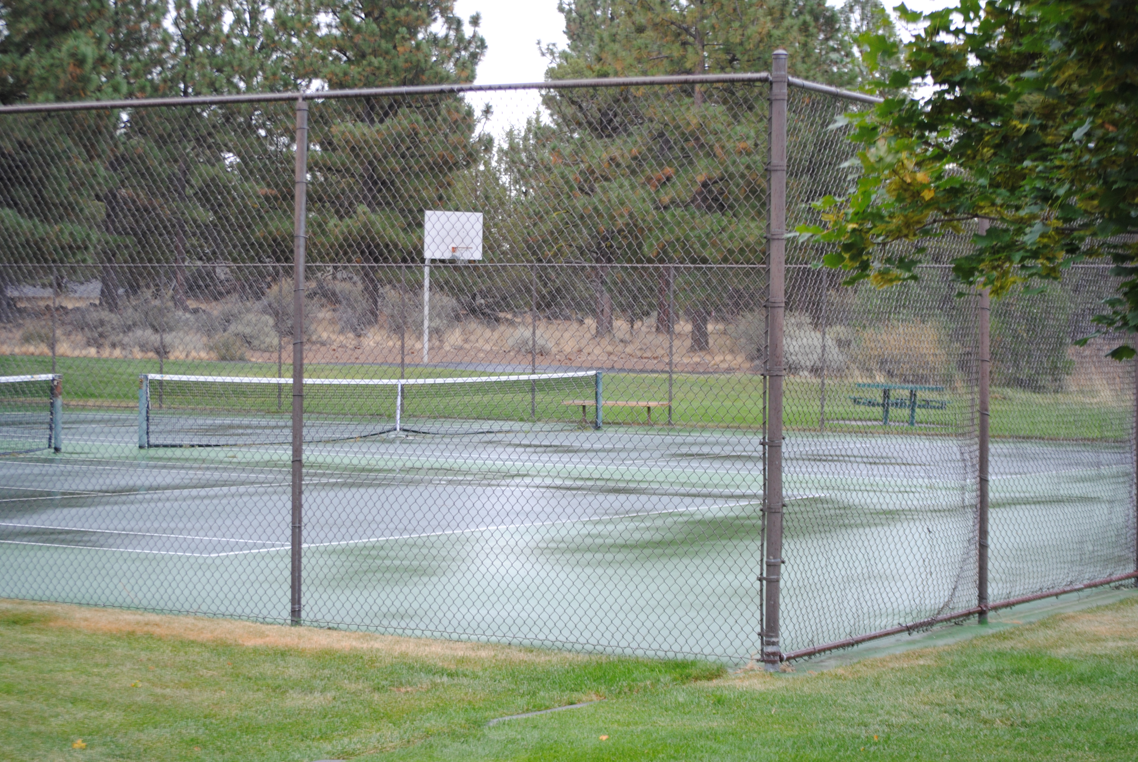 Tennis courts and basketball at Summit Park