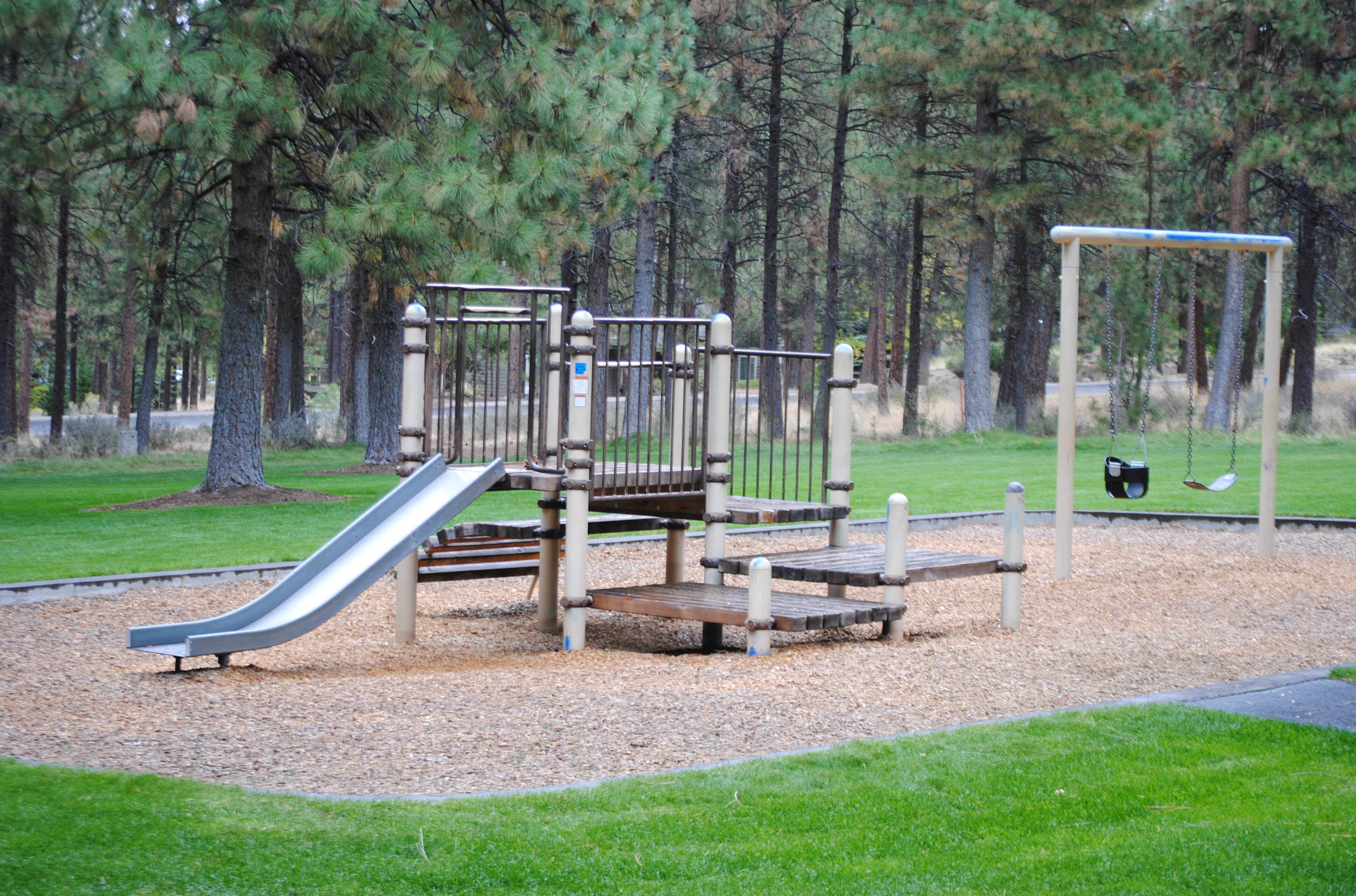 Photograph of Sylvan Park playground