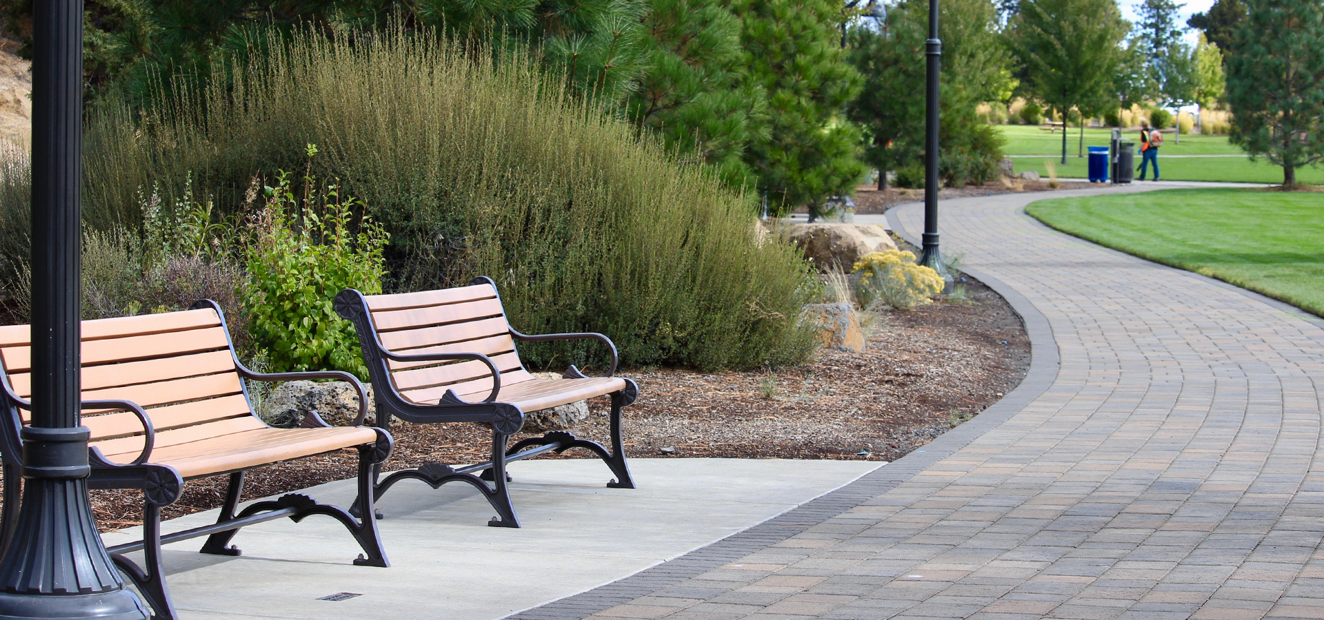 The paved path at Riverbend Park.