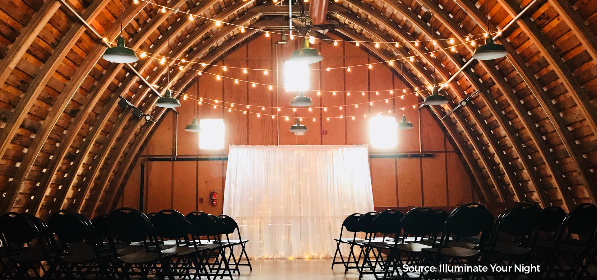 Hollinshead Barn upstairs ceremony