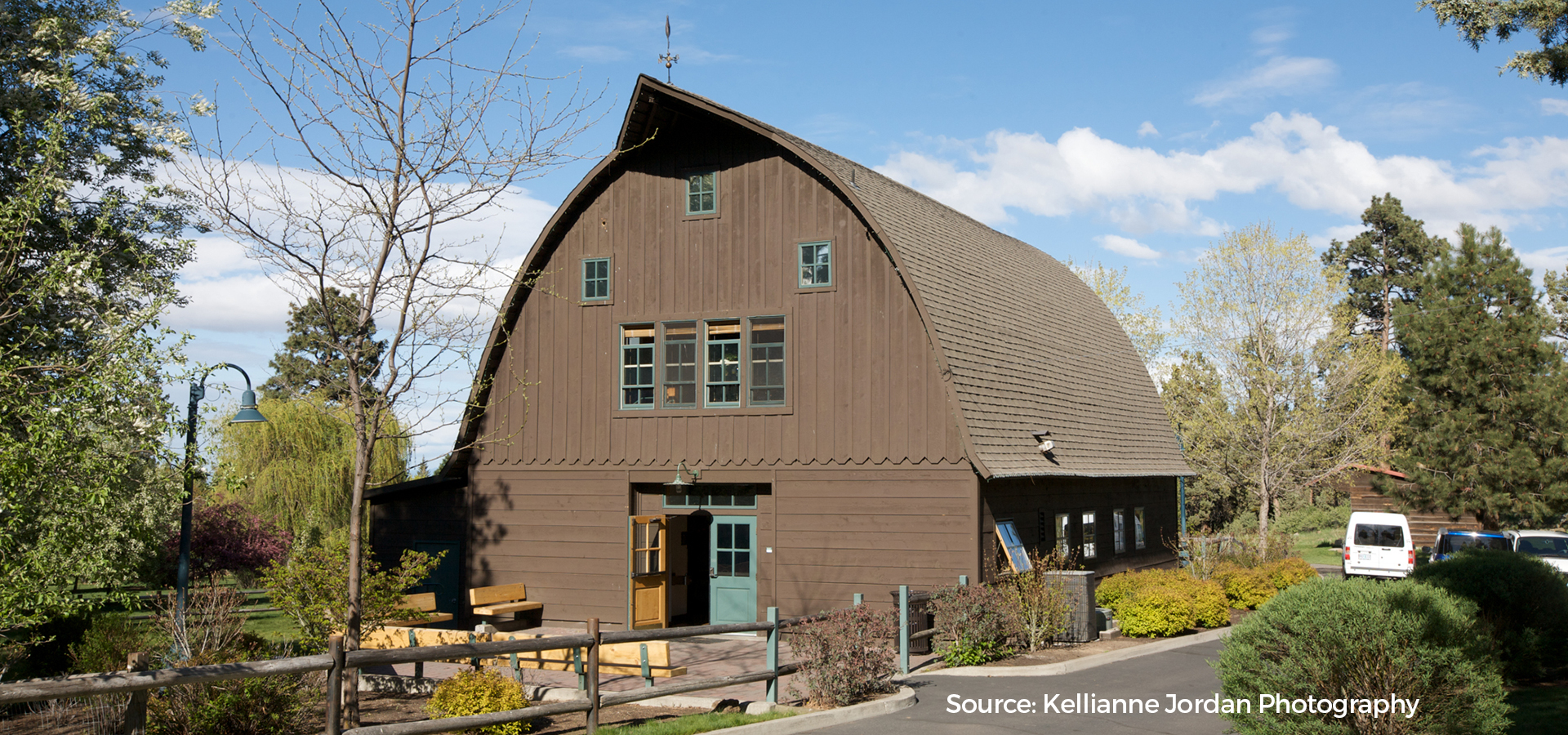 Hollinshead Barn