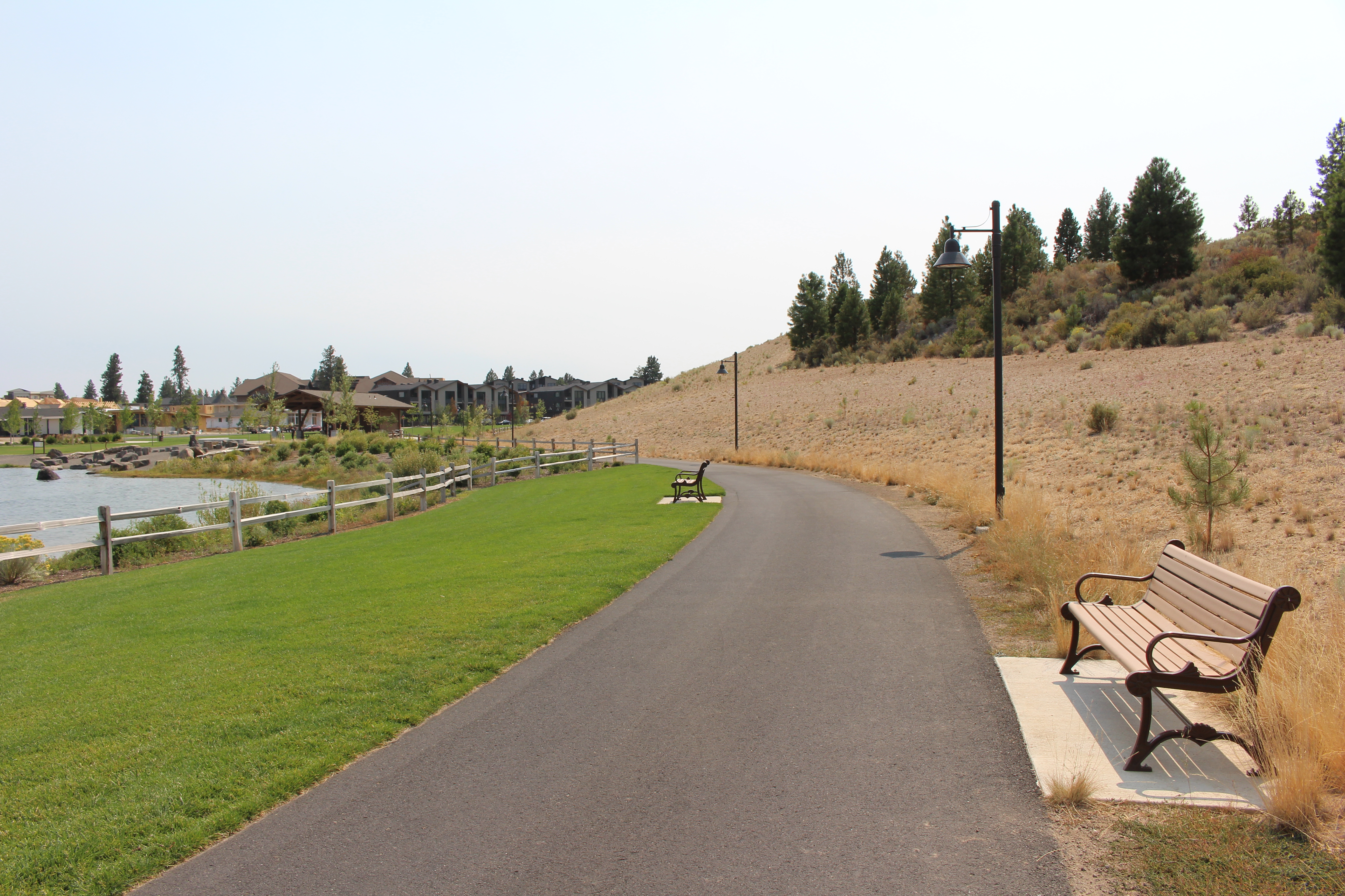 The Discovery Trail through Discovery Park