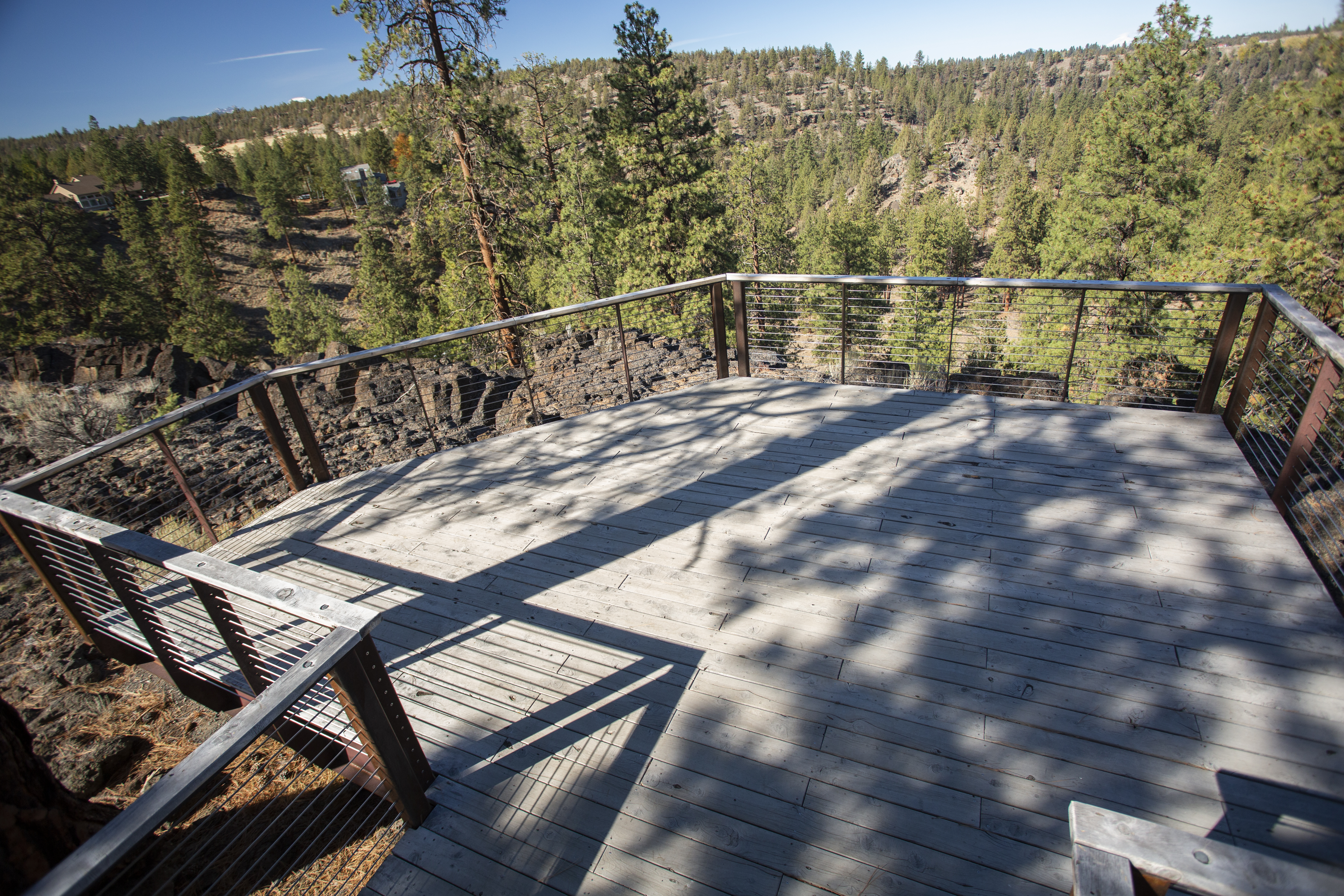 The viewing platform in Riley Ranch park