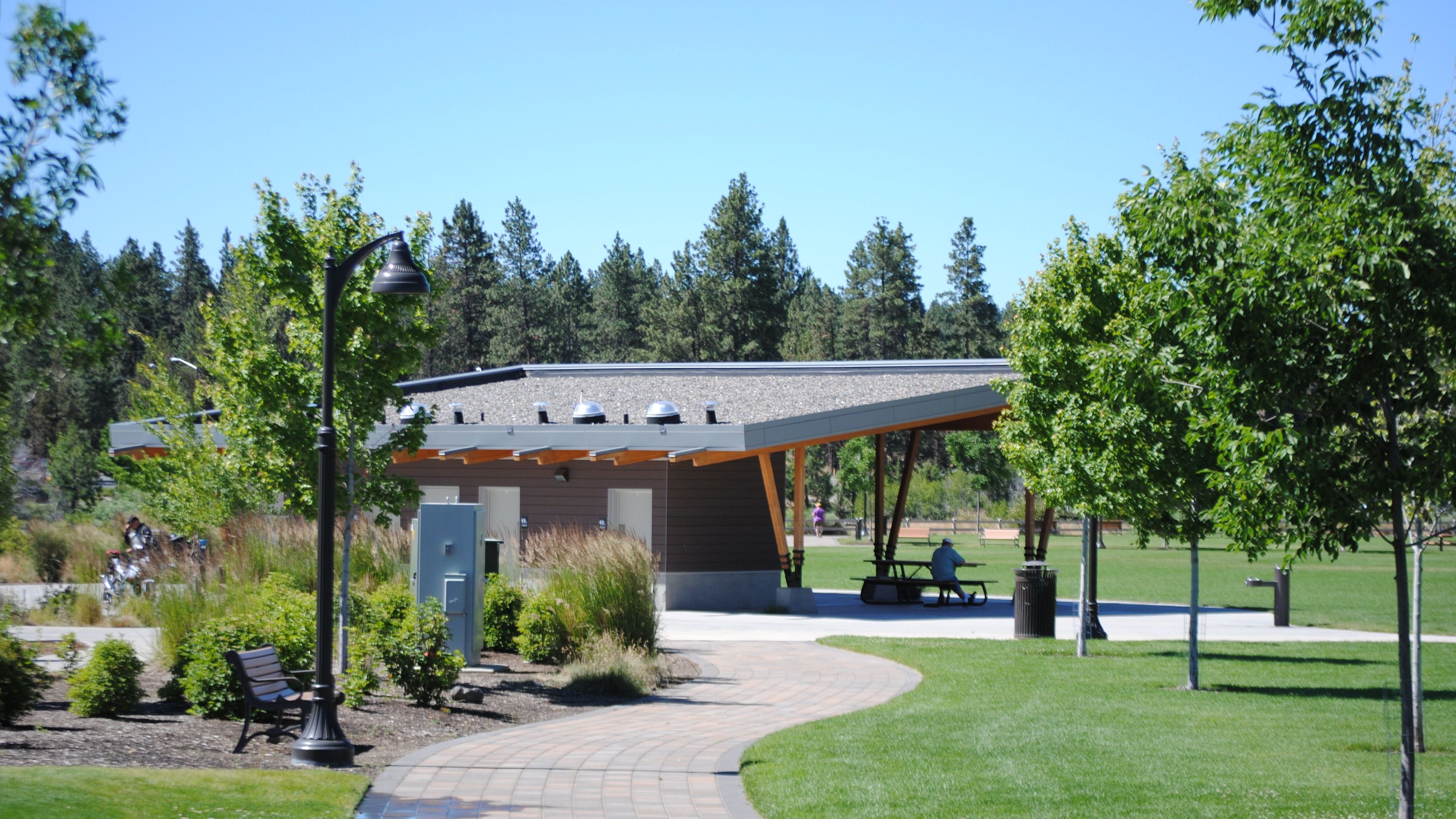 Riverbend Park Picnic Shelter