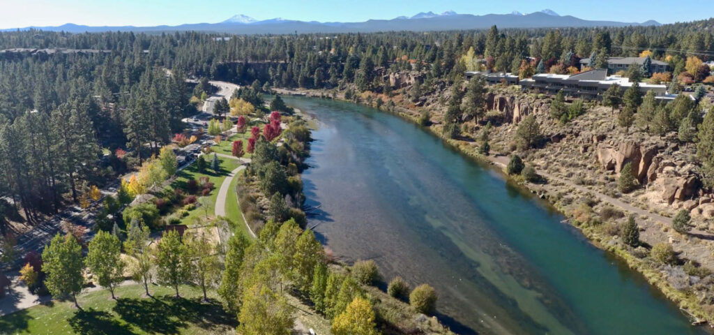 aerial of Deschutes River