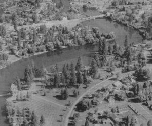 Aerial photo of Drake Park - 1996