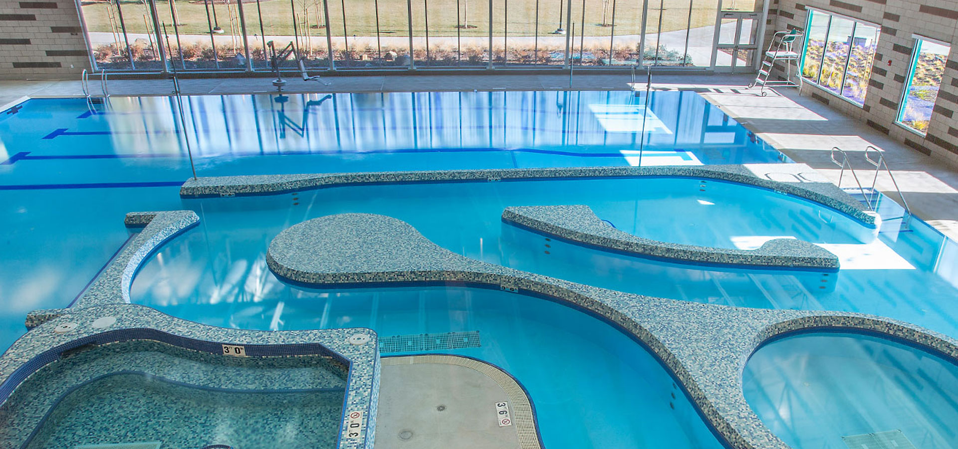 Photo of the pool and current channel at Larkspur Community Center.