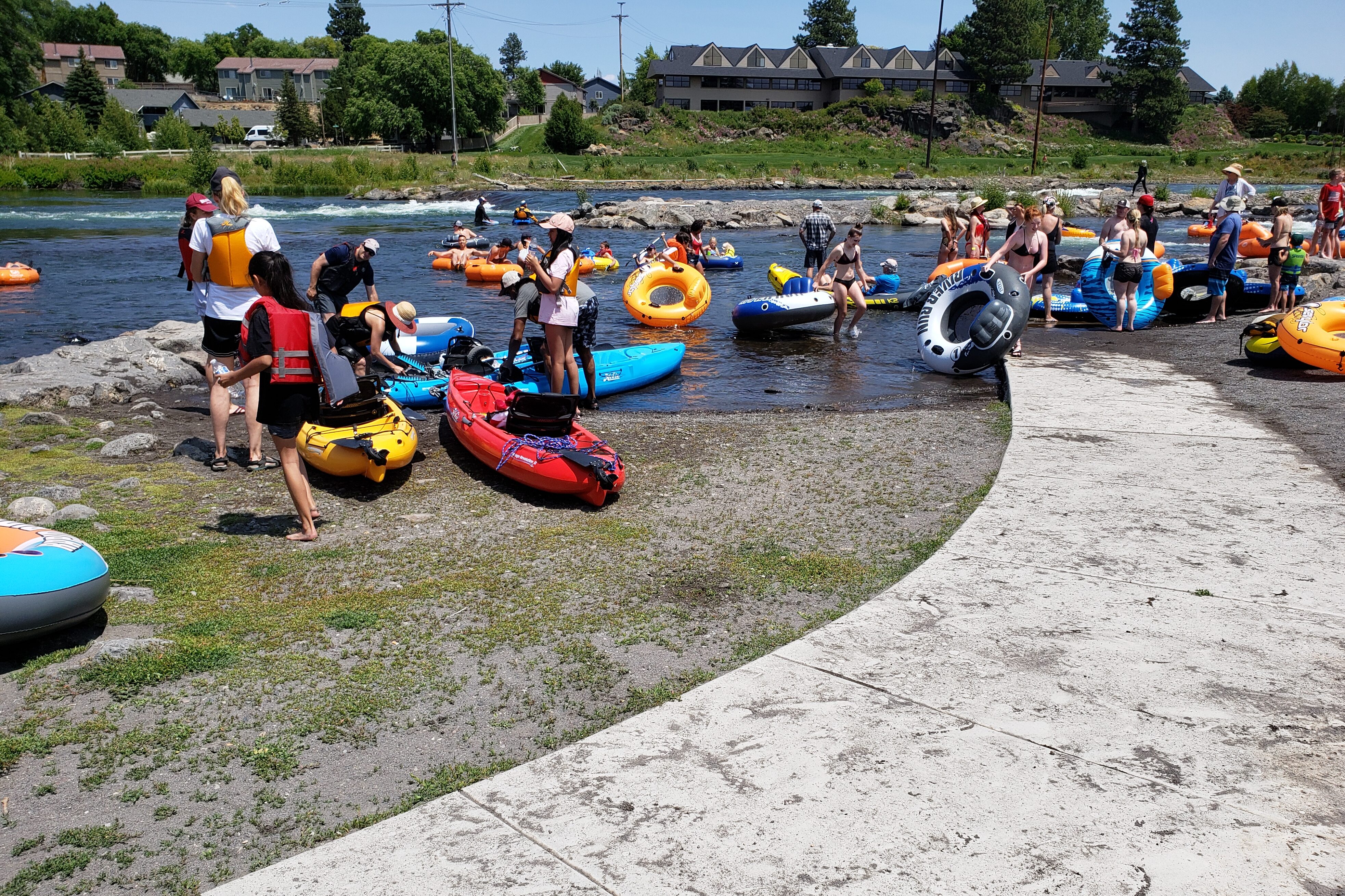 McKay beach floaters and boaters