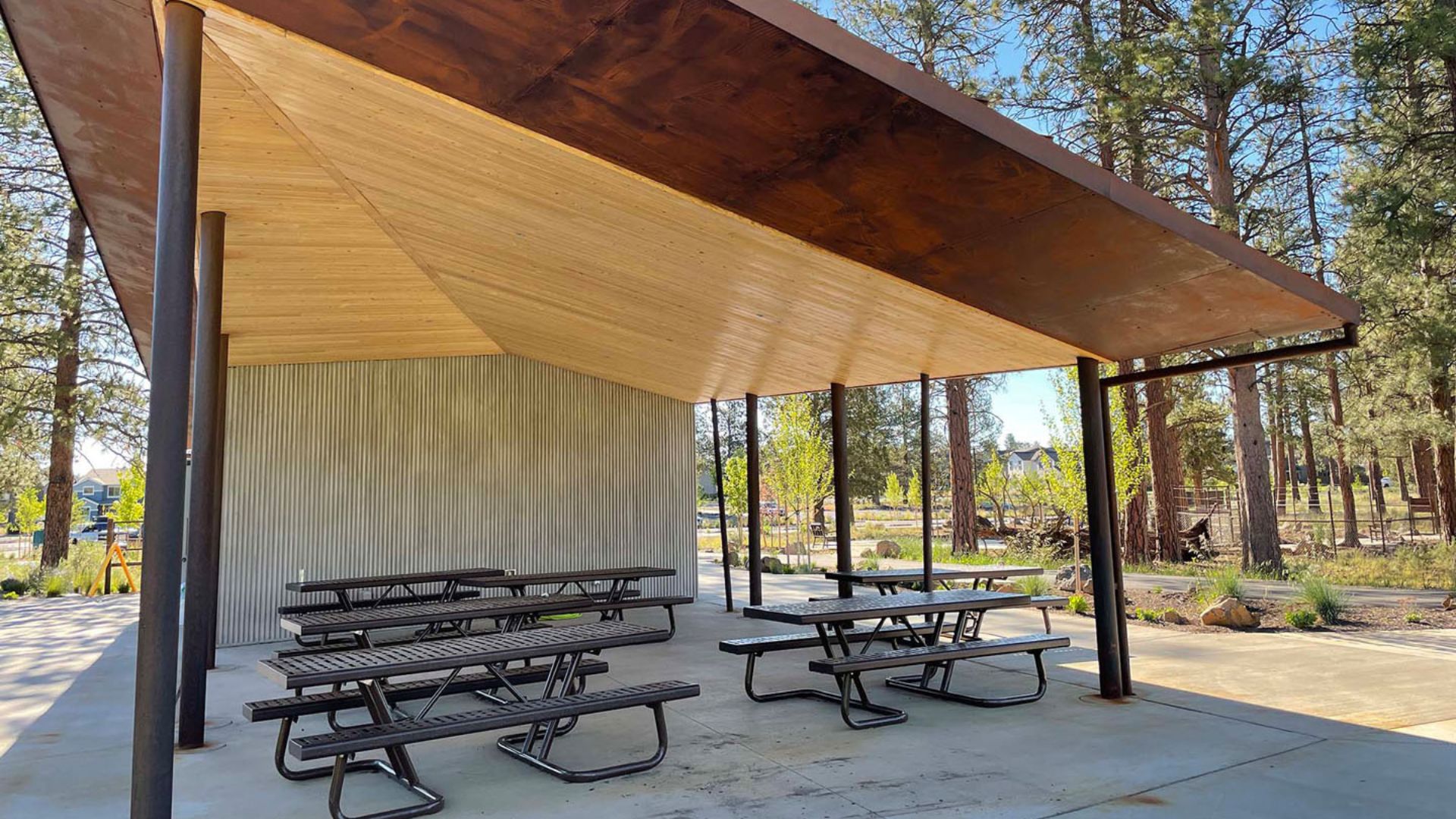 the picnic shelter at alpenglow park