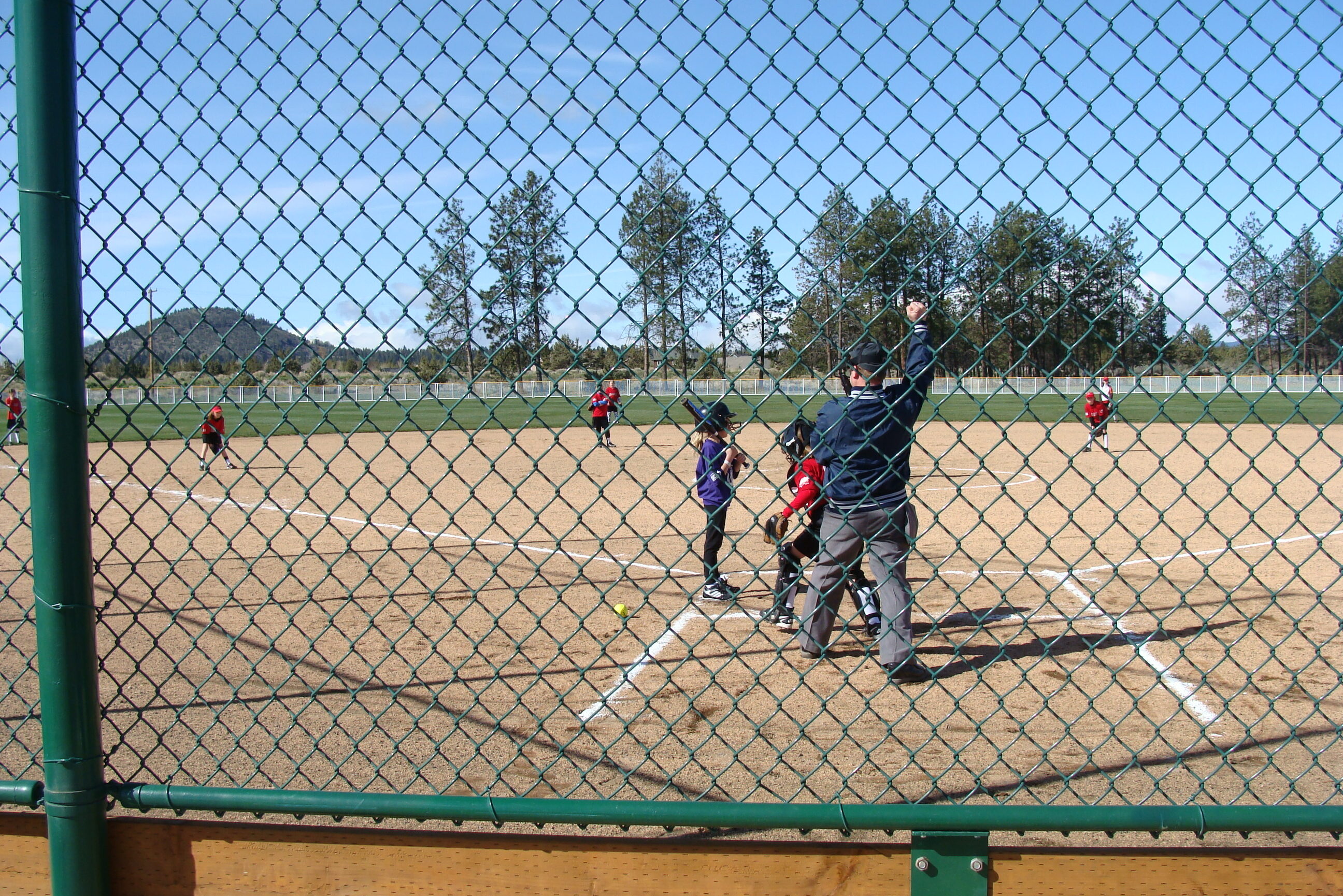 kids playing youth softball at Pine Nursery Park