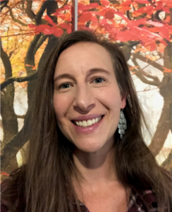 head portrait of Susan Towey personal trainer